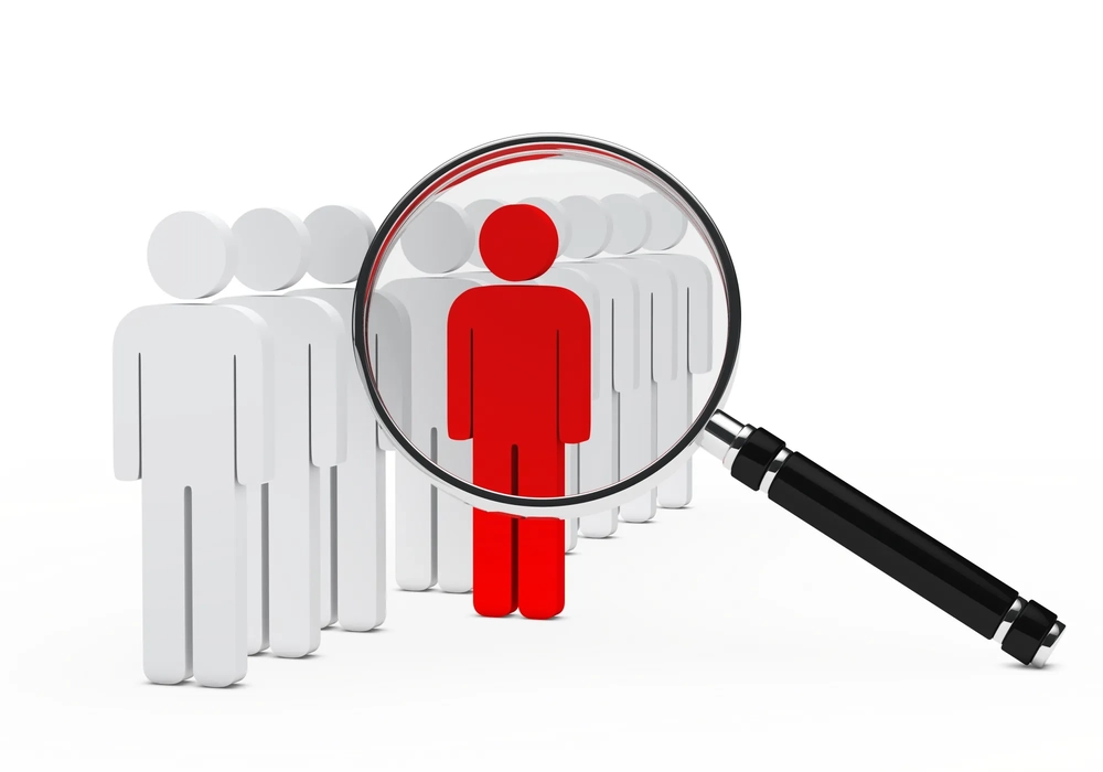 如何利用SEM提升跨渠道行銷整合效果：AI驅動的廣告策略與數據整合